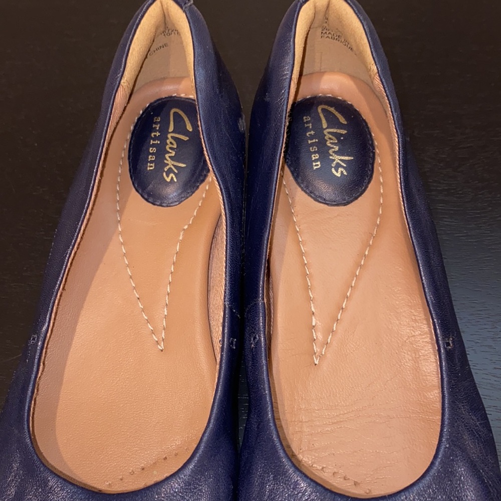 Clarks Navy and Turquoise Flats - Picture 4 of 6